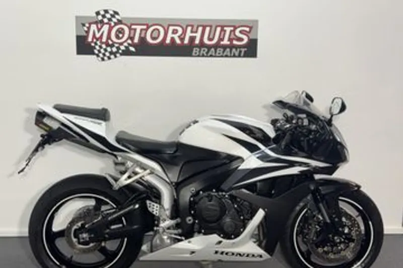 Honda CBR600RR (2007)