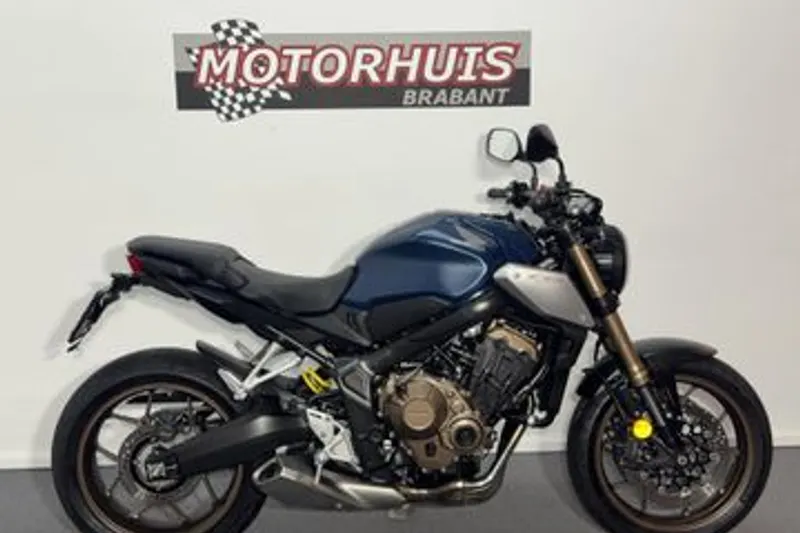 Honda CB650R (2020)