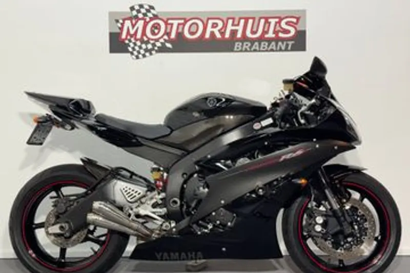 Yamaha YZF-R6 (2006)