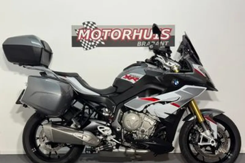 BMW S 1000 XR (2016)