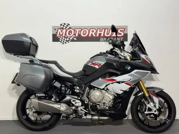BMW S 1000 XR (2016) — foto 1