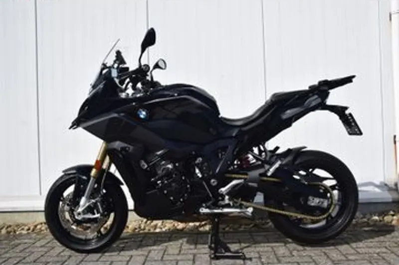 BMW S 1000 XR (2023)