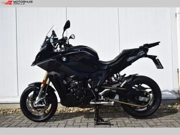 BMW S 1000 XR (2023) — foto 1