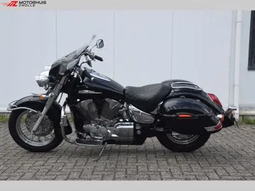 Honda VTX 1300 (2003) — foto 1