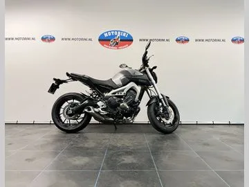 YAMAHA MT 09 ABS (2014) — foto 1