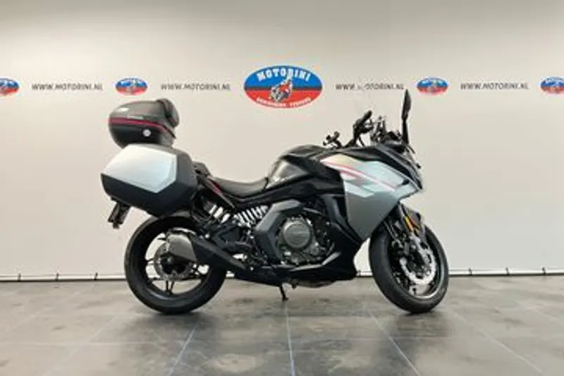 CFMoto 650GT (2023)