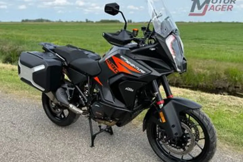 KTM 1290 SUPER ADVENTURE S (2021)