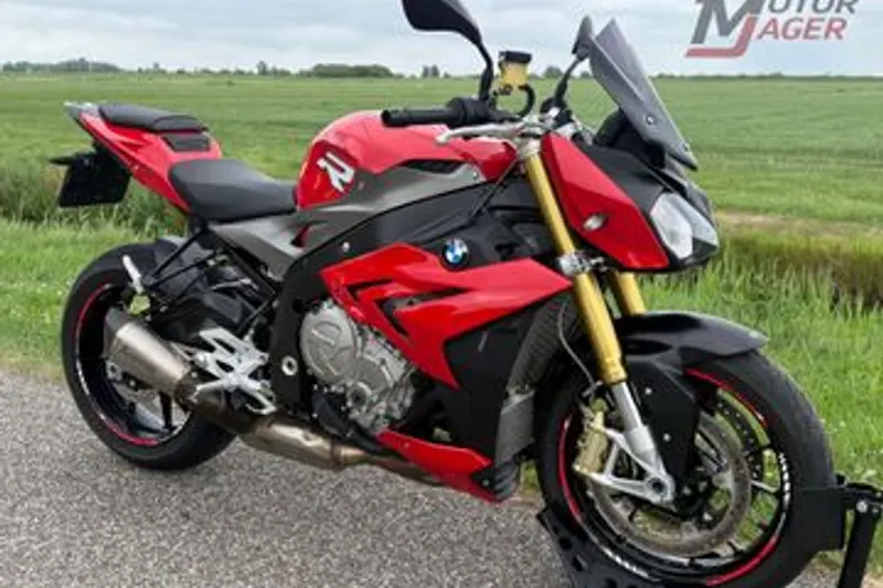BMW S 1000 R (2016)