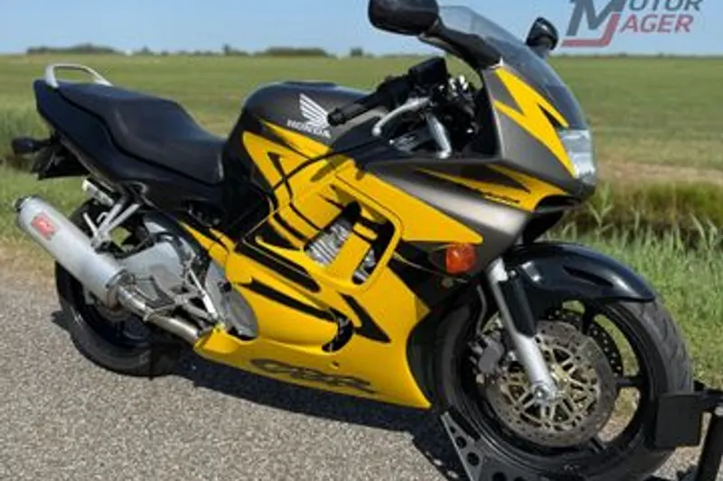 Honda CBR600F (1997)