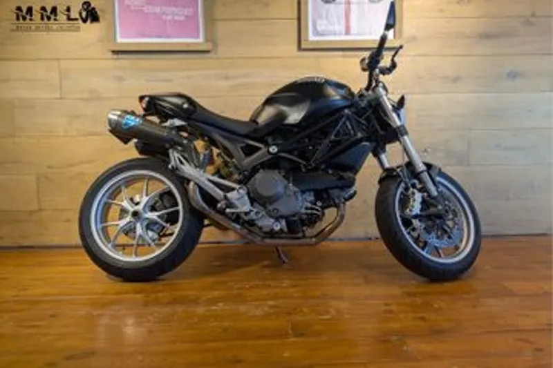 Ducati M 1100 S (2010)