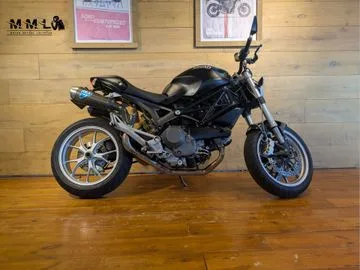 Ducati M 1100 S (2010) — foto 1