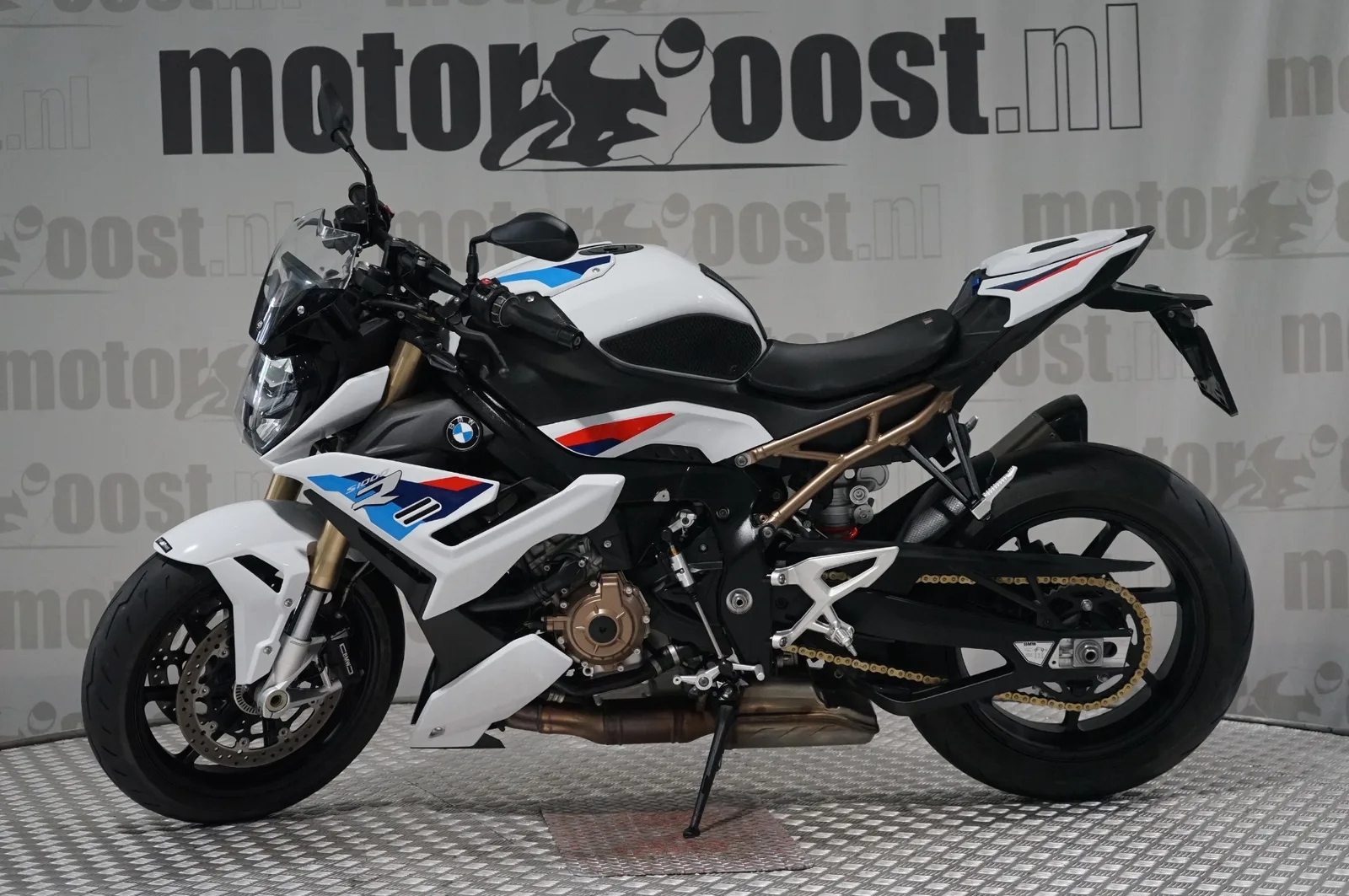 BMW S 1000 R (2021) — foto 1