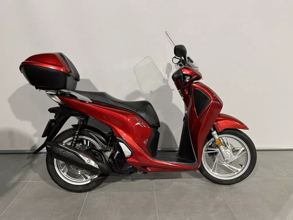 Honda SH 150i (2017) — foto 1