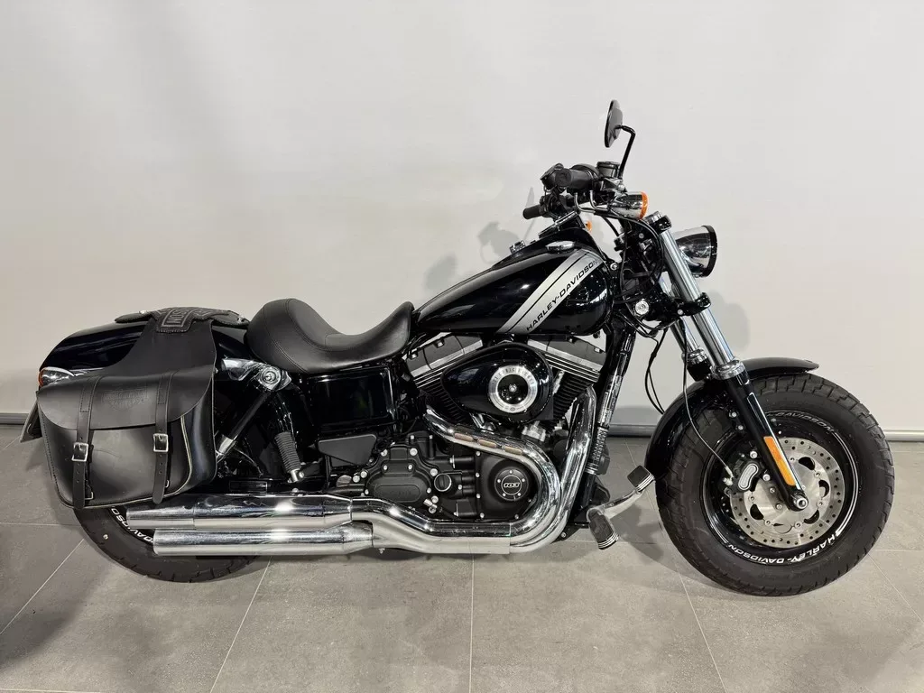Harley-Davidson Fat Bob (2017) — foto 1