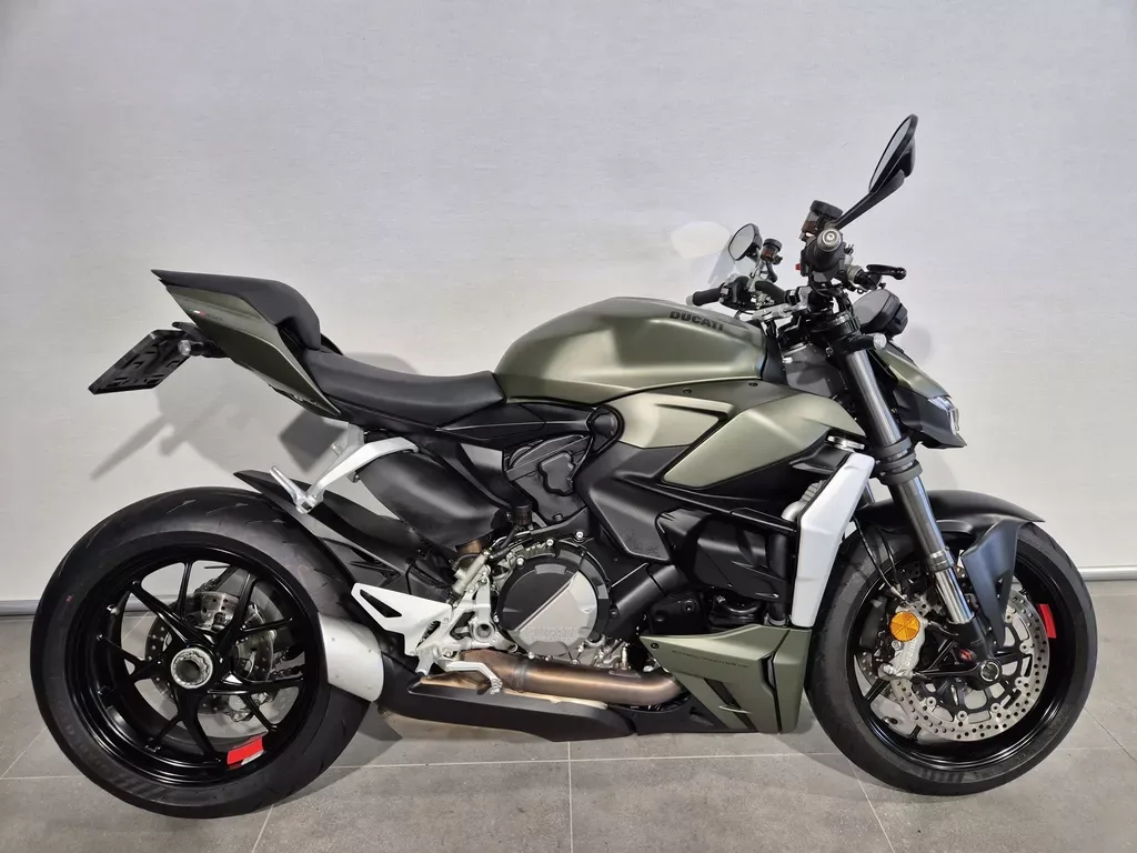 Ducati Streetfighter V2 (2024) — foto 1