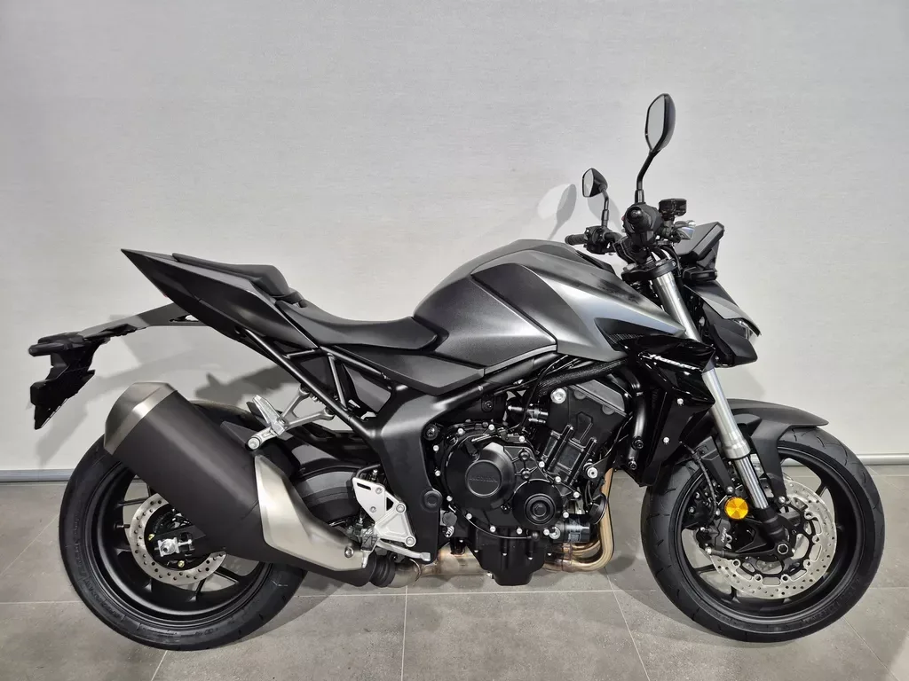 Honda CB 1000 Hornet (0) — foto 1