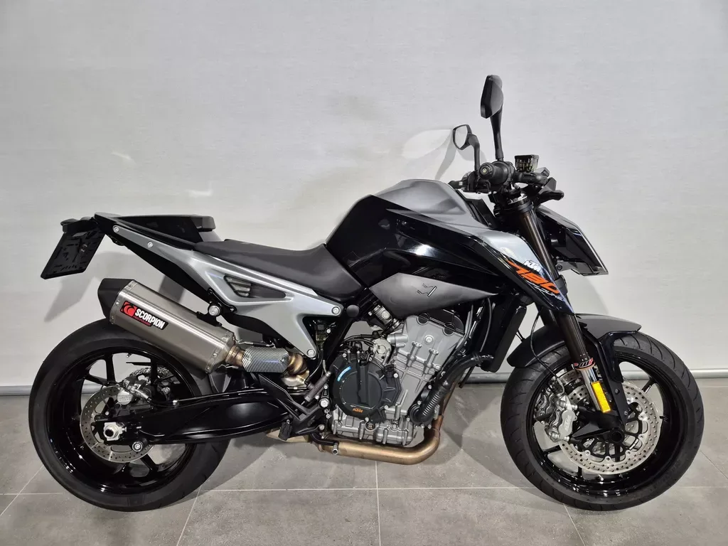 KTM 790 Duke (2018) — foto 1