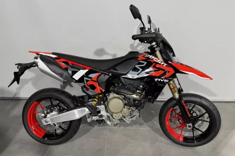 Ducati Hypermotard 698 RVE (2026)