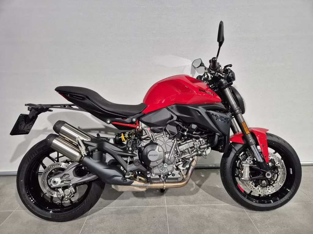 Ducati Monster V2 (2026) — foto 1