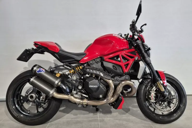 Ducati Monster 1200 R (2016)