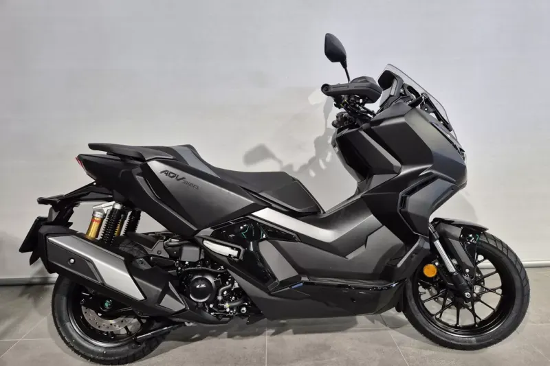Honda Adv 350 (2026)