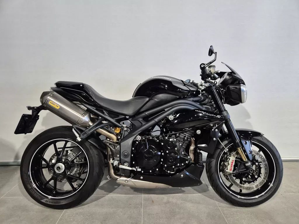 Triumph Speed TRIPLE R (2016) — foto 1