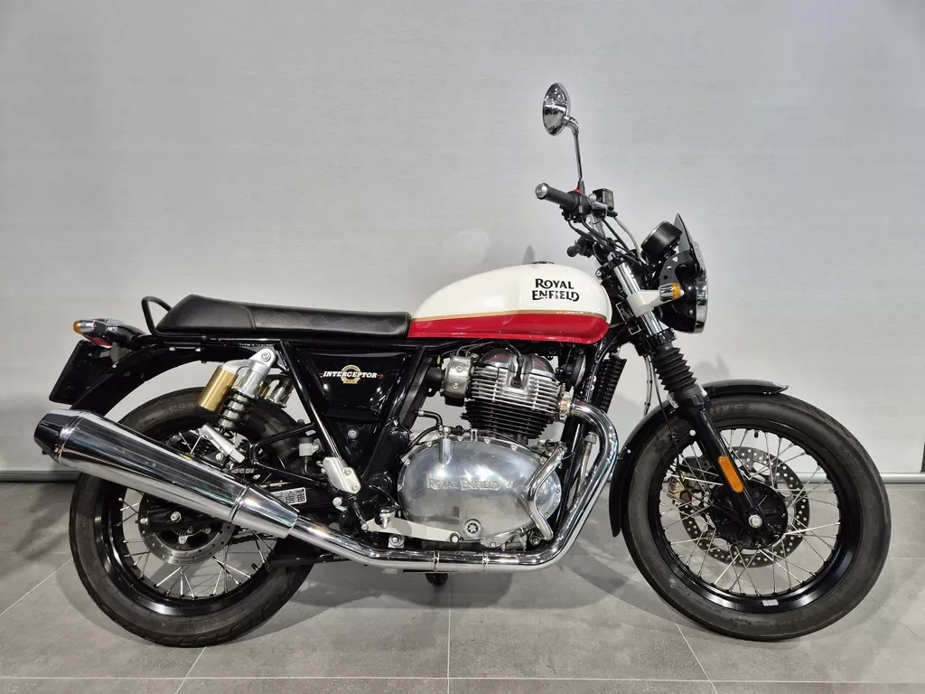 Royal Enfield Interceptor 650 (2022) — foto 1