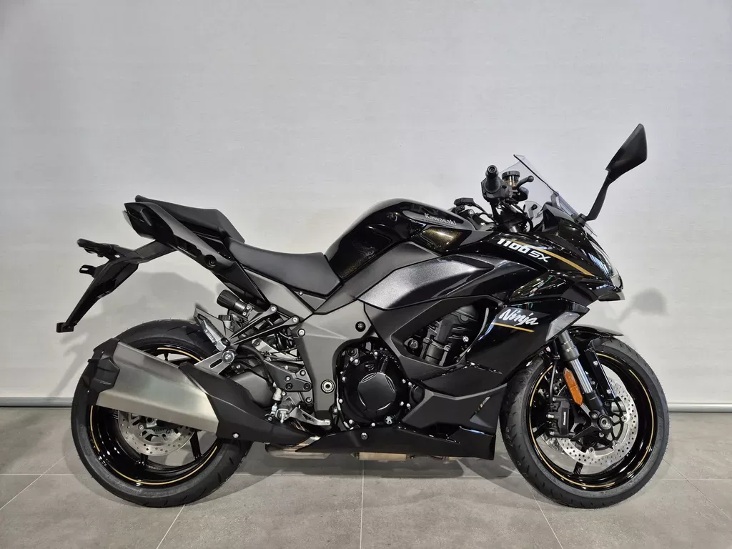 Kawasaki Ninja 1100 SX (0) — foto 1