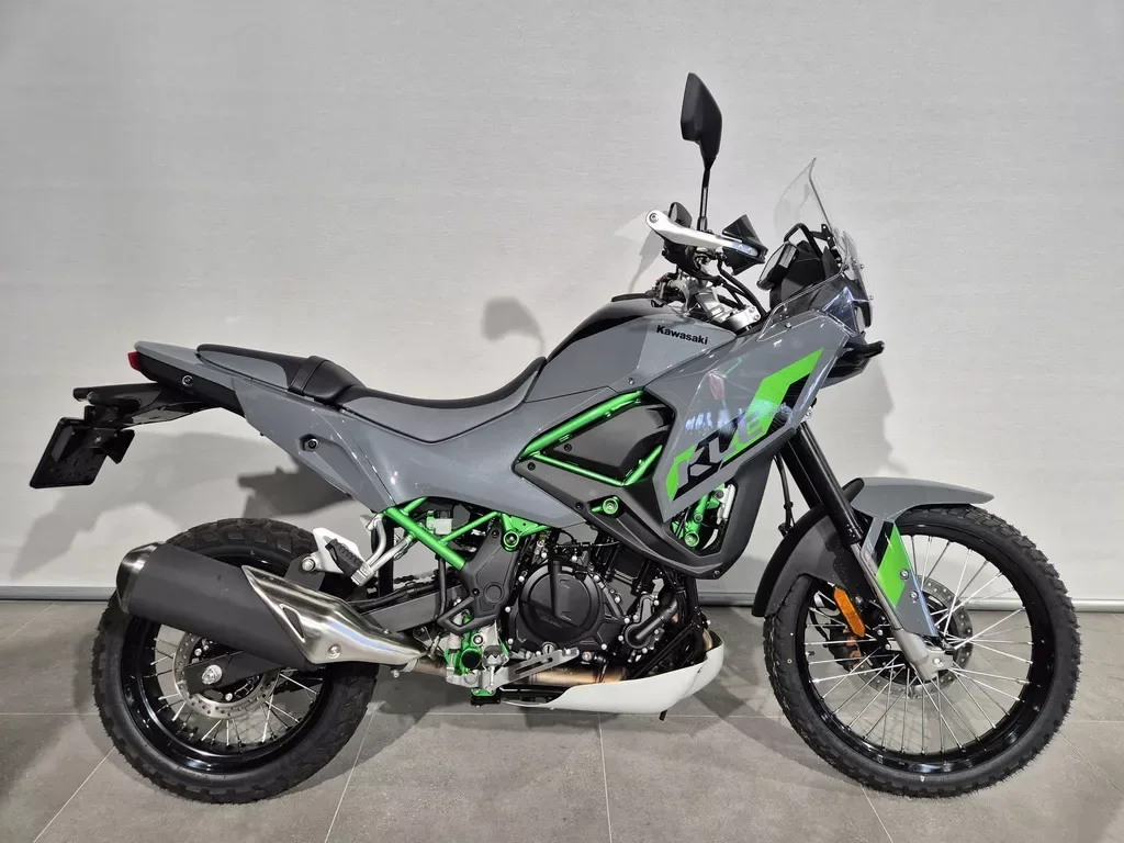 Kawasaki KLE500 SE (2026) — foto 1