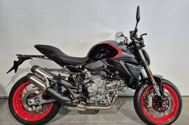 Ducati Monster V2 (2026)