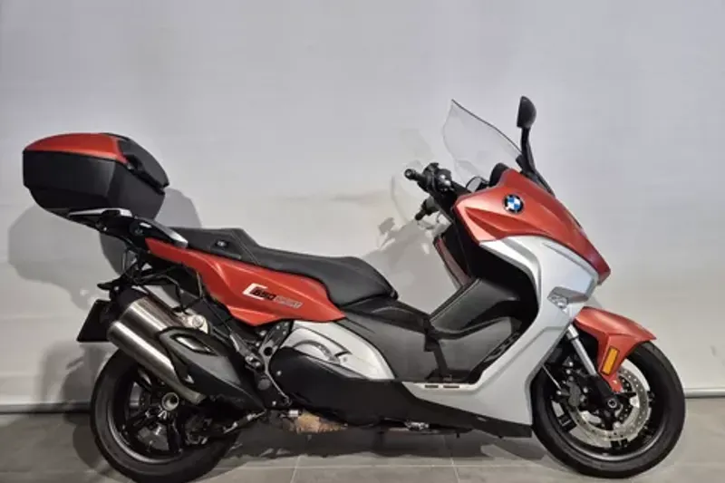 Kawasaki Ninja 500 (2026)