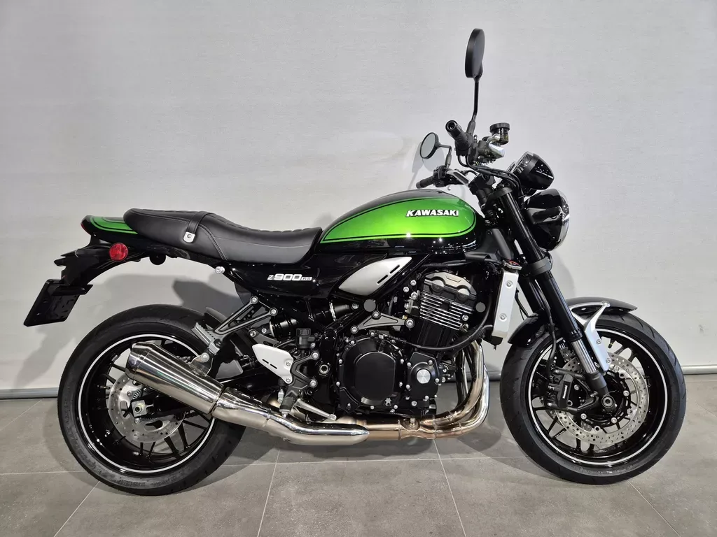 Kawasaki Z900RS (2025) — foto 1
