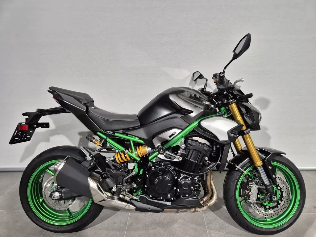 Kawasaki Z 900 se (2026) — foto 1