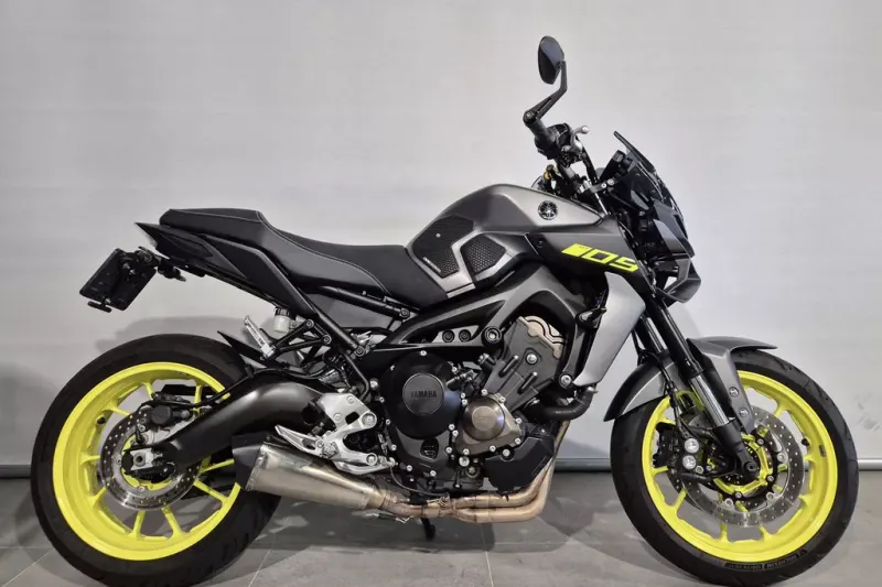 Yamaha MT-09 (2018)