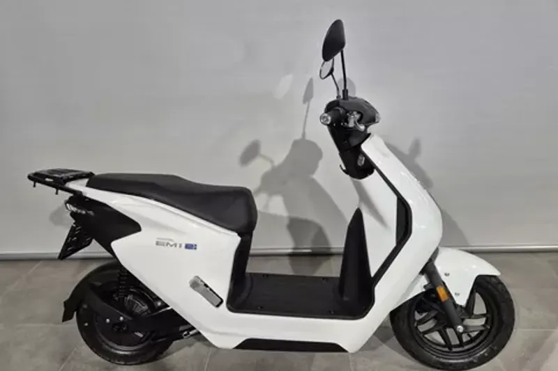 Yamaha Xmax 300 Iron MAX (2019)