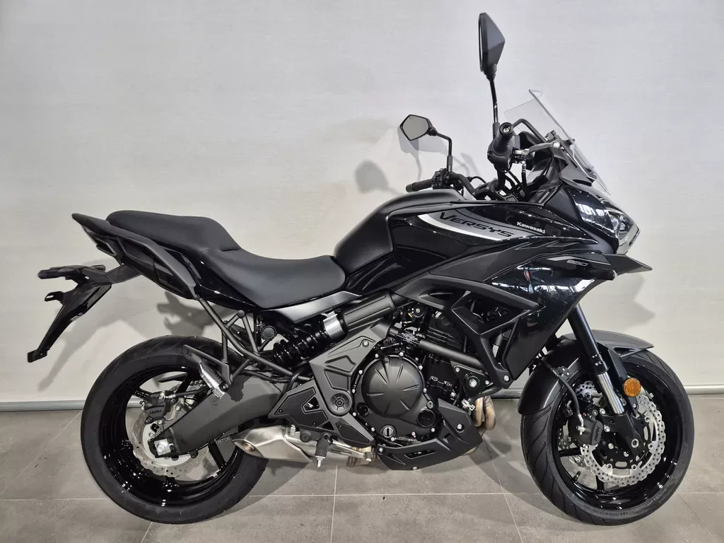 Kawasaki Versys 650 (2026) — foto 1