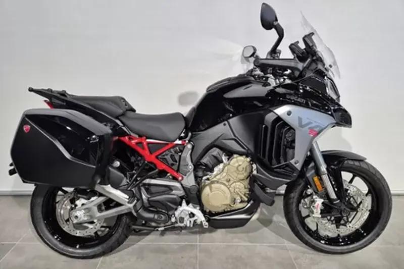 Kawasaki Z900 (2026)