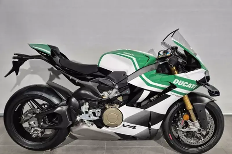 Kawasaki Z650 (2025)