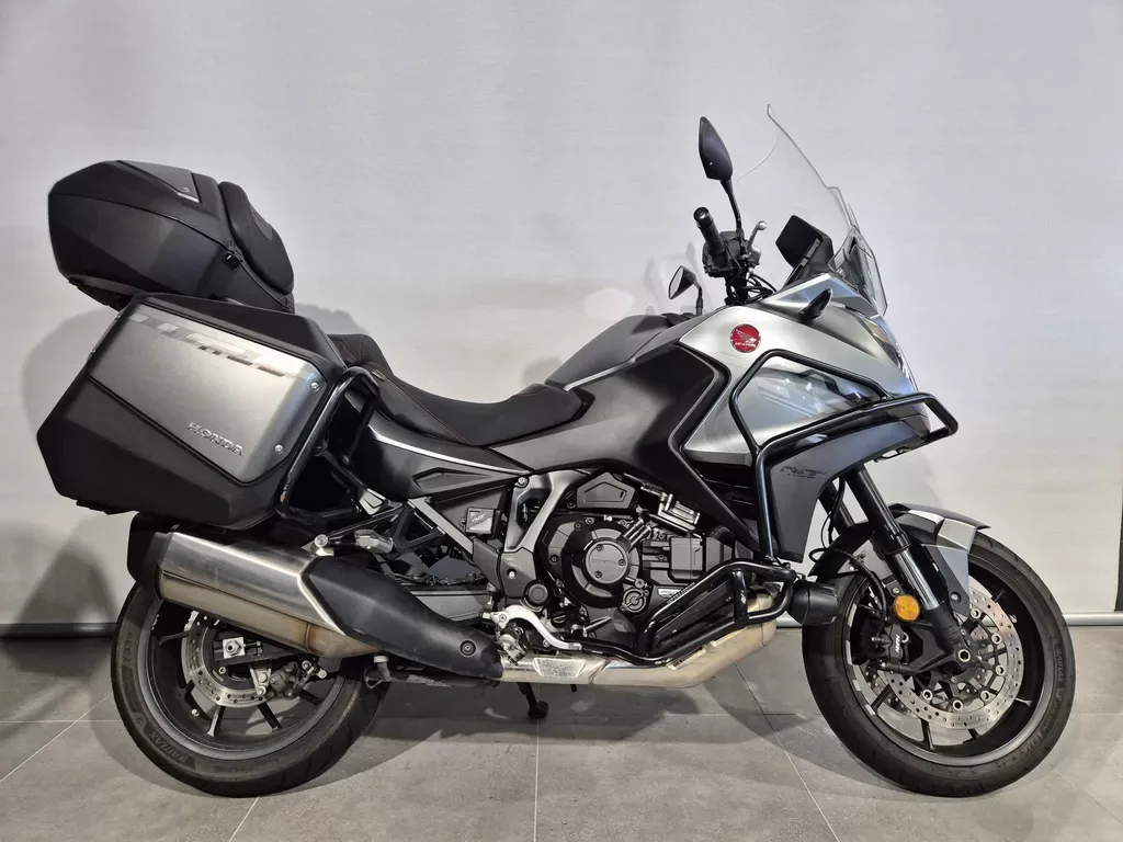 Honda NT 1100 (2023) — foto 1