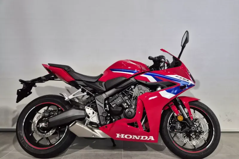 Honda CBR650R (2026)