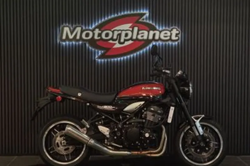 Kawasaki Z900RS (2018)