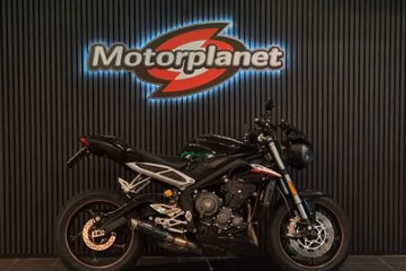Triumph Street Triple RS (2018)