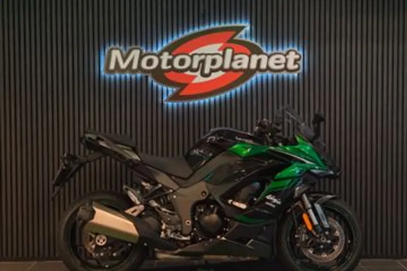 Kawasaki Ninja 1000SX (2024)