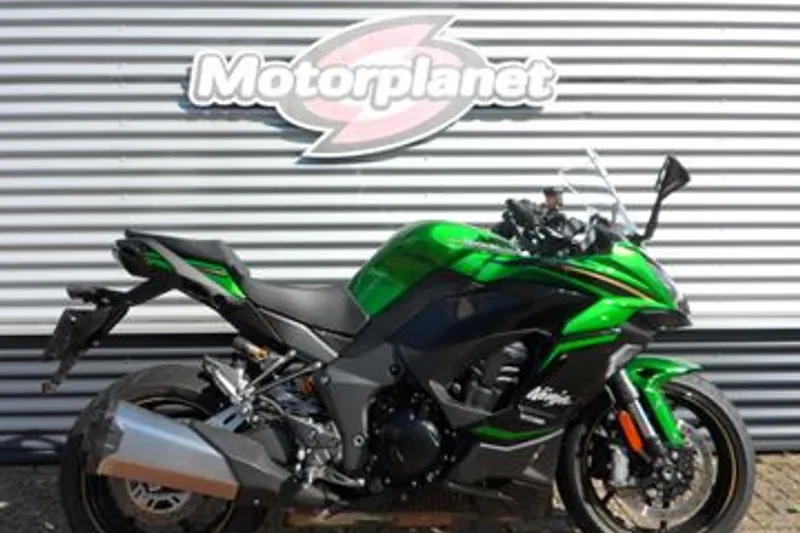 KAWASAKI NINJA 1100 SX SE (2025)