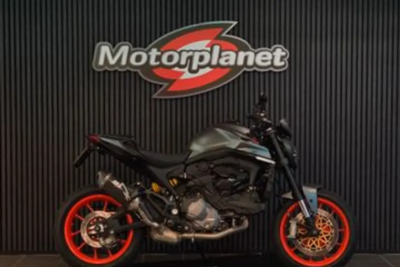 Ducati Monster (2021)