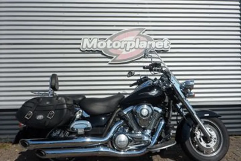KAWASAKI VN 1700 CLASSIC ABS (2011)