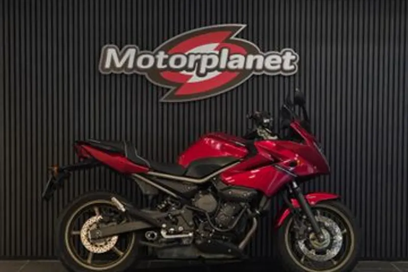 Yamaha XJ6 Diversion (2010)