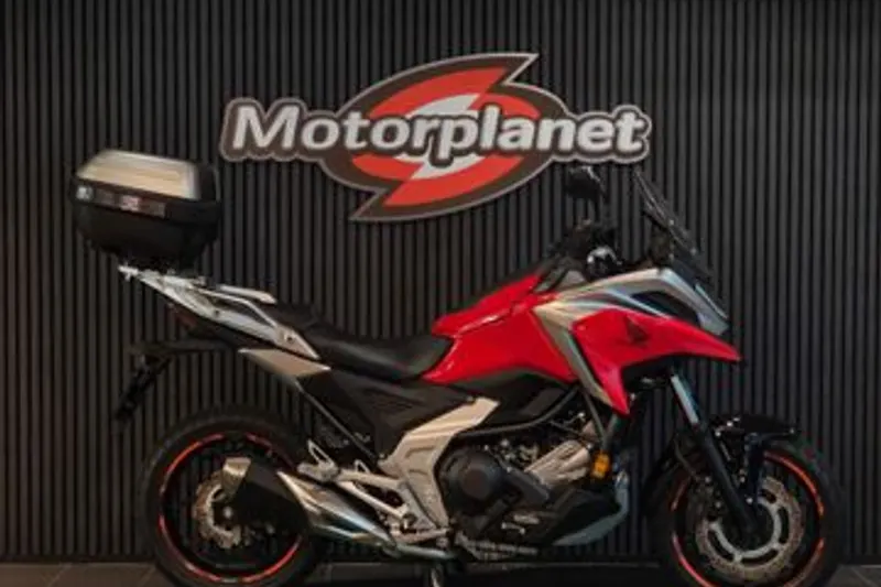Honda NC750X (2021)