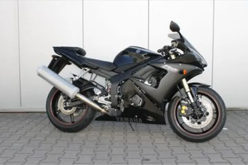 Yamaha YZF-R6 (2005)