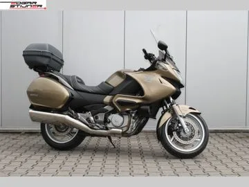 Honda NT 700 V DEAUVILLE ABS (2006) — foto 1